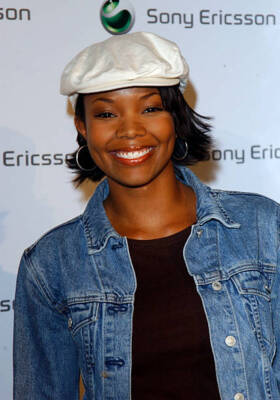 Actress Gabrielle Union at the Sony Ericsson's Hollywood Premiere - Old Photo