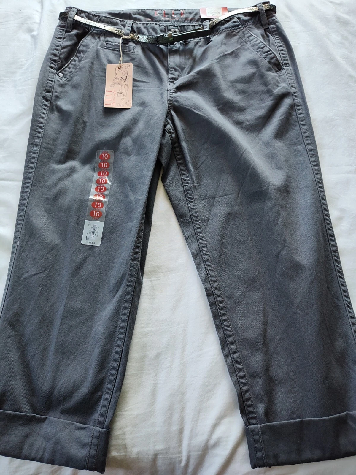ELLE City Chic Capris Size 10 (NWT) Mid Rise Modern Fit. Gray Colored. Belted
