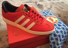 adidas man utd trainers