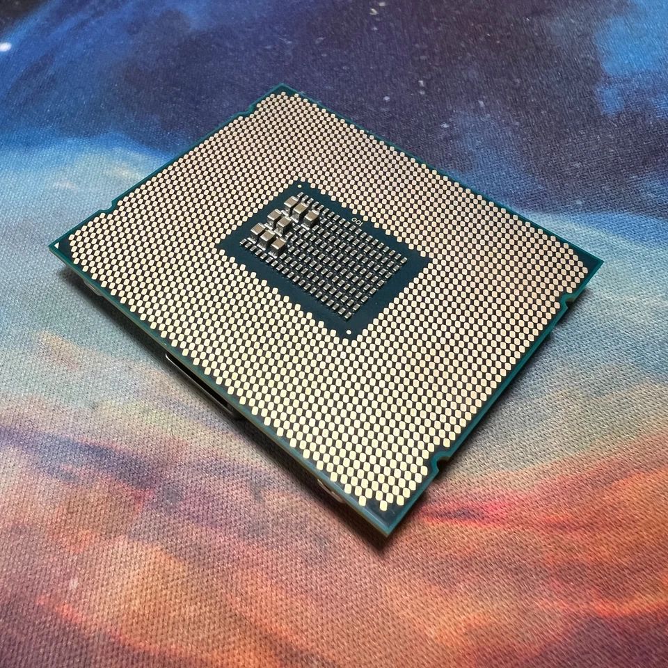 Intel Core i7-6950X 3.0GHZ 10-Core Extreme Ed. CPU! X99 Socket LGA2011-3 SR2PA - Image 4 of 4