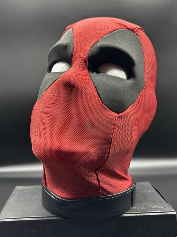 Talking Deapool head