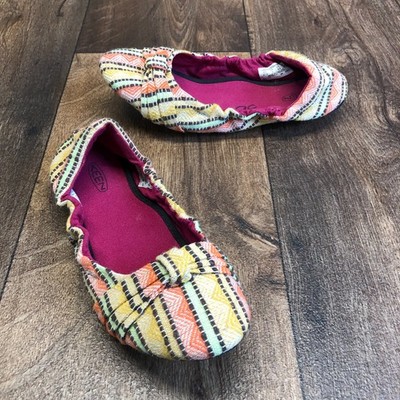 KEEN Women s 7 Slip On Flats Multicolor Stripe Bow Elastic Ballet Shoes NR MINT