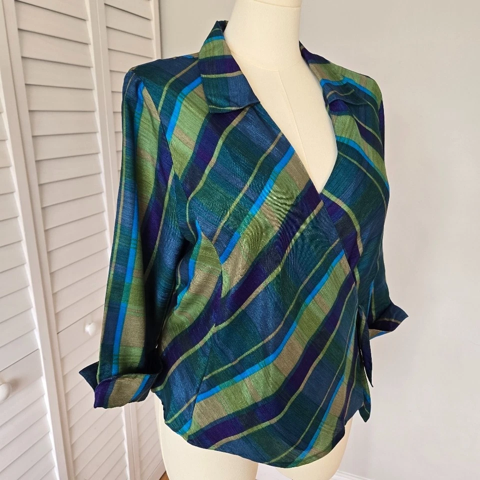 Blusa Selene Deportiva a Rayas Envolvente Para Mujer L Retro Y2K Estética Vibrante Tonos Joya Foto 4 de 4