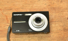 OLYMPUS X-15 8MP DIGITAL COMPACT CAMERA