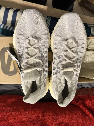Yeezy 350 V2 osso di ardesia