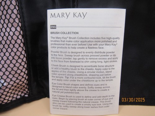 Mary Kay Cosmetic Bag & Brushes (NEW) - Picture 4 of 4