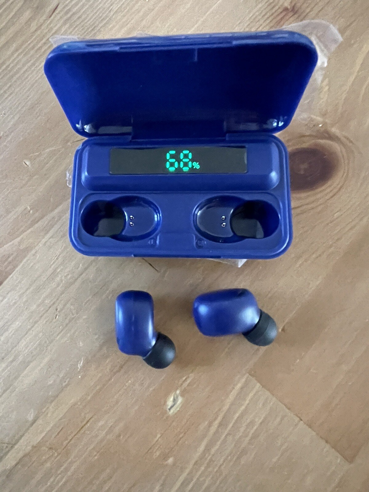 wireless earbuds bluetooth-image