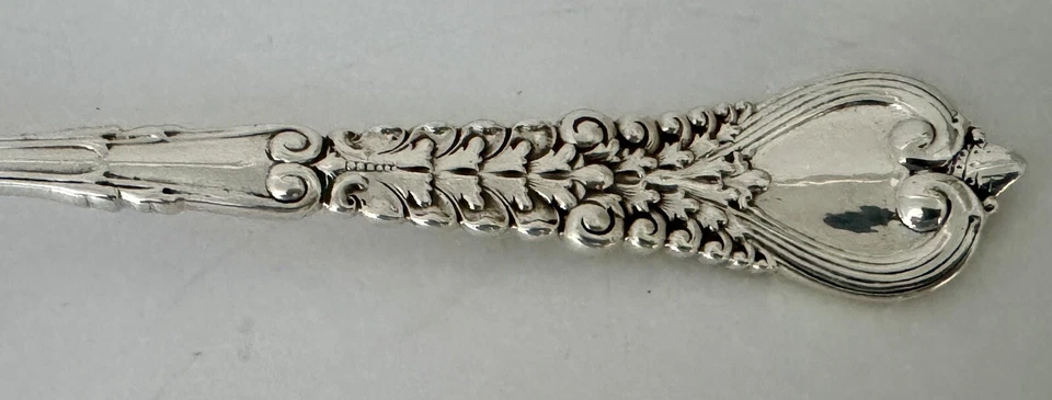 "SERVIDOR DE HUEVOS ESCALFADOS O FRITOS TIFFANY FLORENTINE STERLING 9 1/4"" SIN MONO" Foto 2 de 4