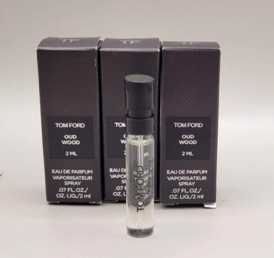 3 X TOM FORD OUD WOOD EAU DE PARFUM  PERFUME SAMPLE VIAS IN BOX 0.07OZ/ 2ML*3