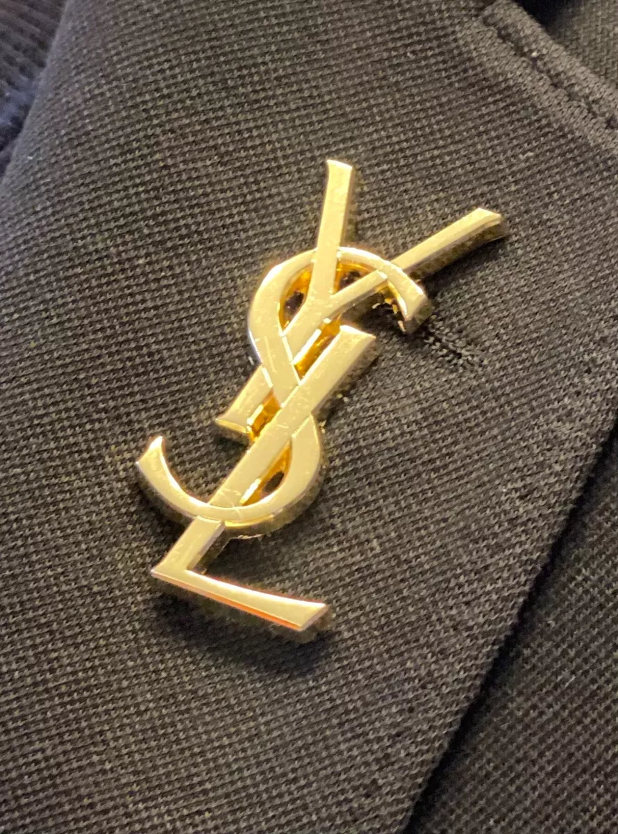 Fake ysl hotsell brooch