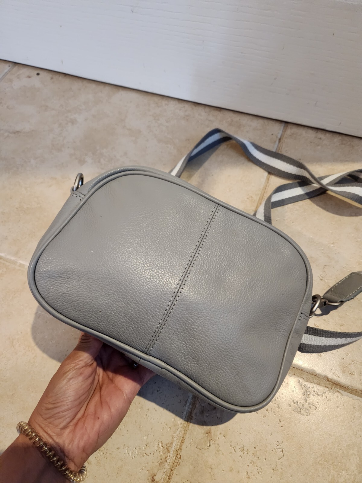 Hotter Grey Woven Camera Rectangular Crossbody Ba… - image 5