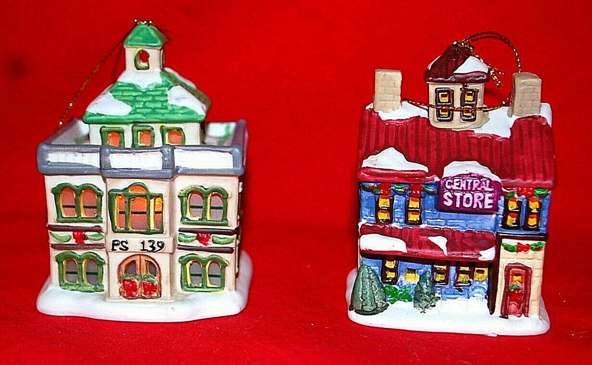 Mr. Christmas Illuminated Musical Village Ornaments Store and