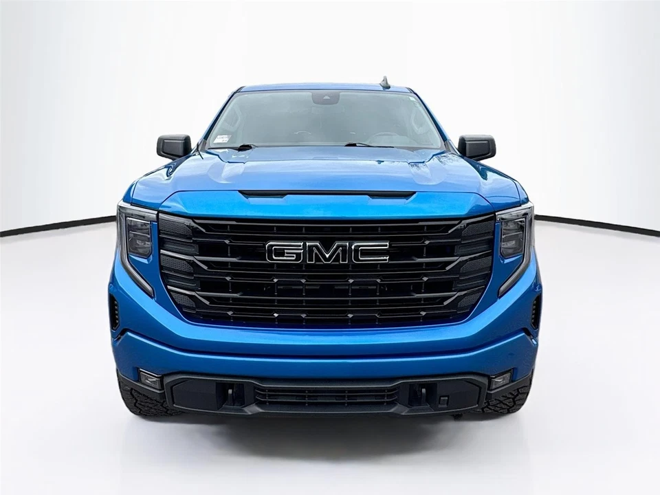 GMC Sierra 1500 2023 elevación Foto 2 de 4