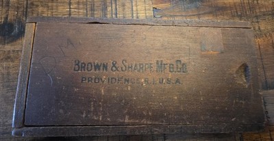 Vintage Brown & Sharpe #607RS Micrometer Depth Gage Original Wood Case 
