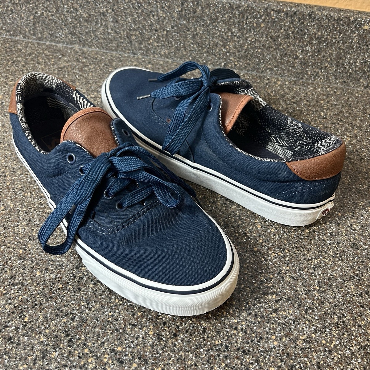 Vans Skate Shoes Navy Blue Sneaker Men's 12 Low Top Lace Up Canvas Comfort  Sport
