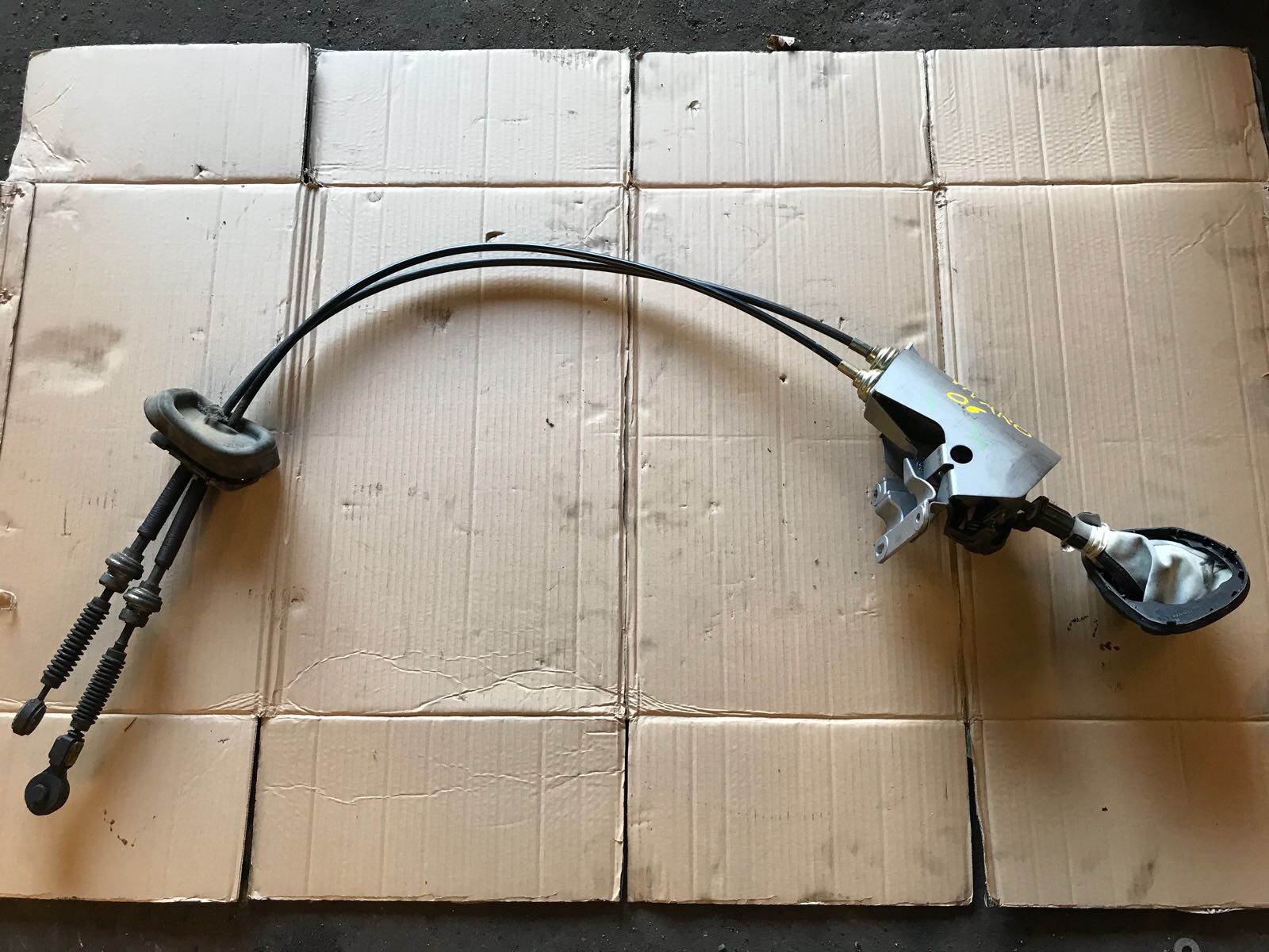 VAUXHALL VIVARO RENAULT TRAFIC GEAR SELECTOR CABLES & GEAR STICK 2001