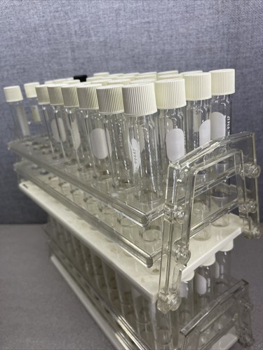 4 - Nalgene Polypropylene General Purpose Test Tube Racks 16mm 40 holes-w Tubes - Picture 7 of 17