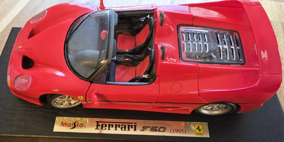 Ferrari F50 Pininfarina 1995 rojo escala 1:18 modelo fundido a presión de Maisto Special Foto 2 de 4