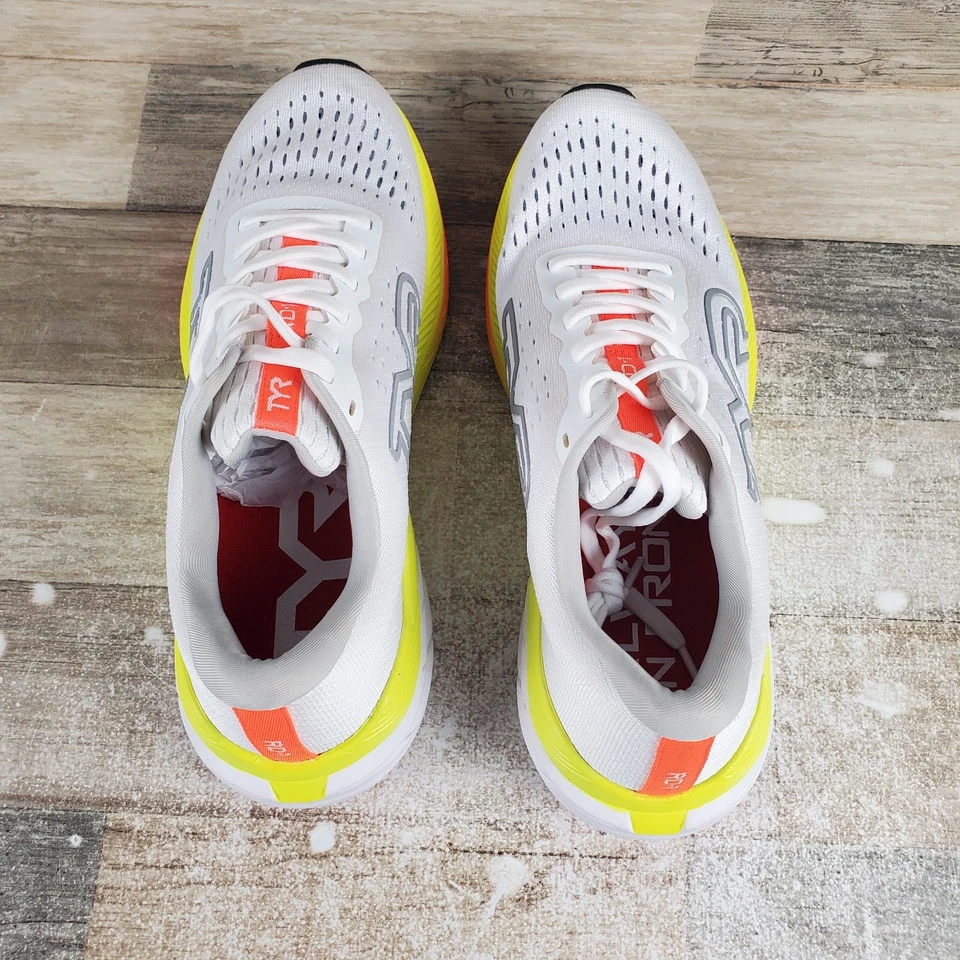 TYR RD-1 Runner Shoes Mens 9 / Womens 10.5 Running Lace-Up White Sneakers - Image 4 of 4