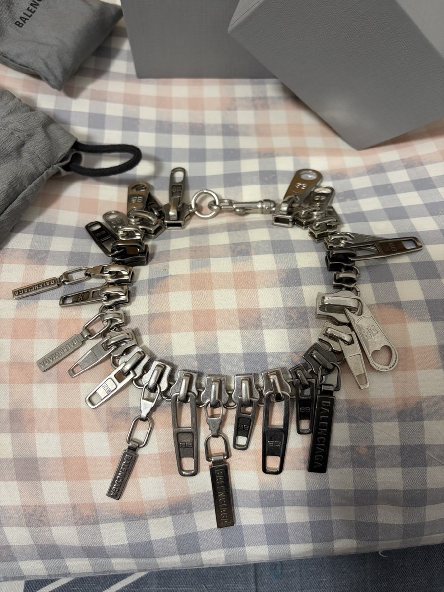 Balenciaga SS23 Silver Zipper Necklace ** READ ** | eBay
