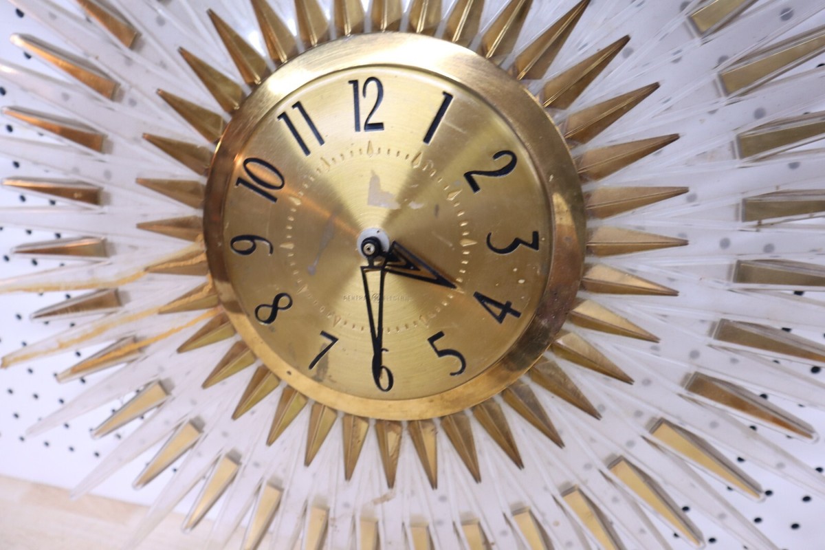 Vintage MCM General Electric Starburst Wire Electric wall clock