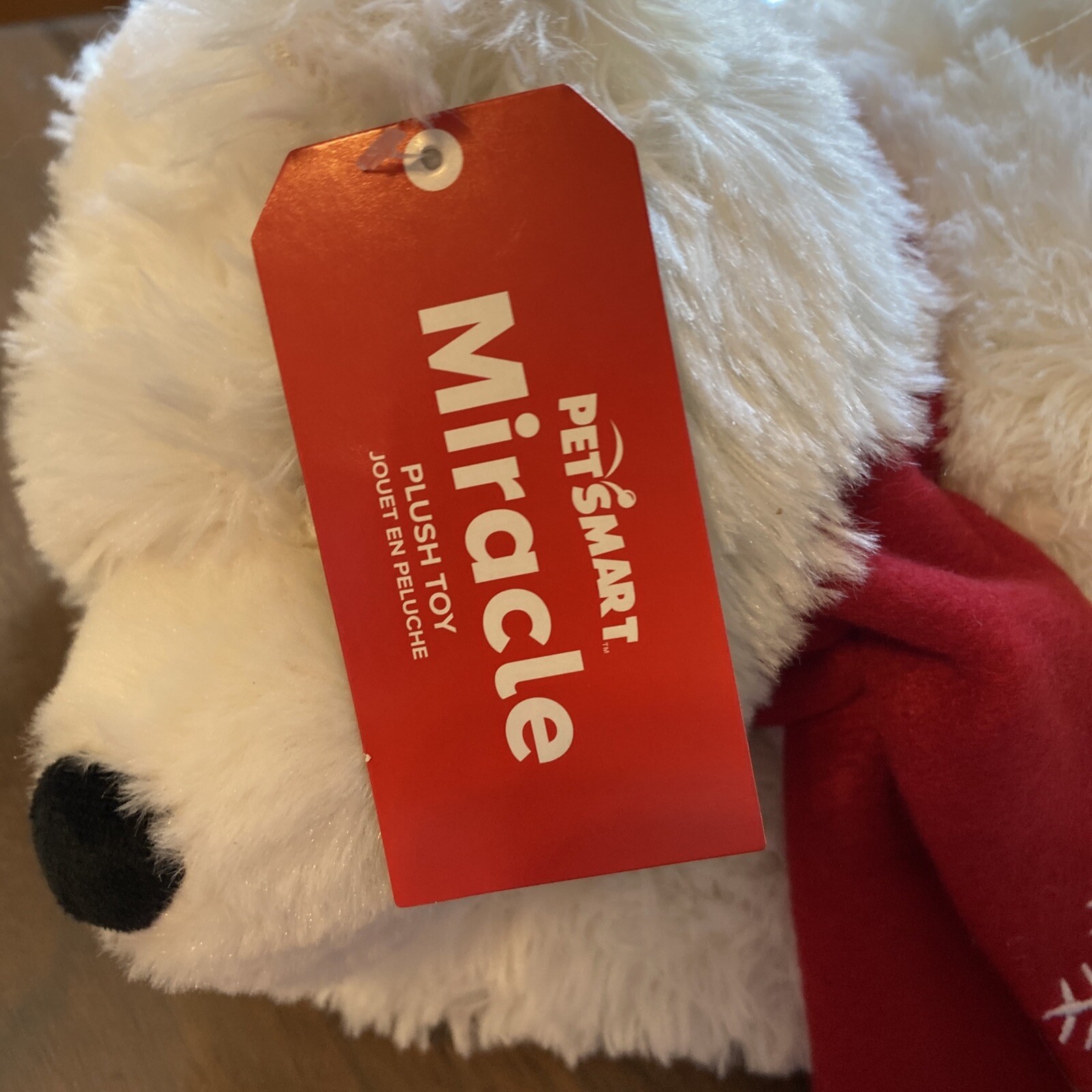 NWT Petsmart Miracle Polar Bear Plush Toy "2021" Scarf with Squeaker White cute