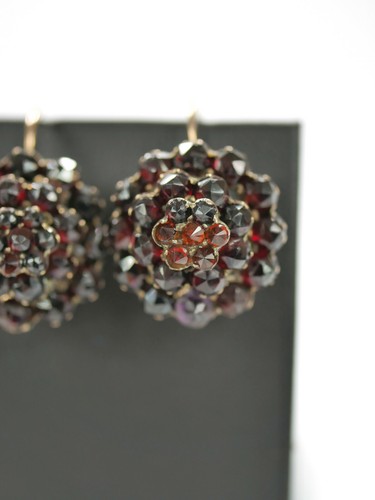 beautiful old earrings - with Bohemian grenades - circa 1860/80 - tombak - Picture 7 of 10