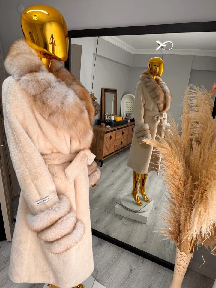 New Season Special price Winter Coat Real Fox Fur Soft Stylish - Image 3 of 4