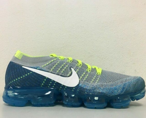 sprite vapormax plus