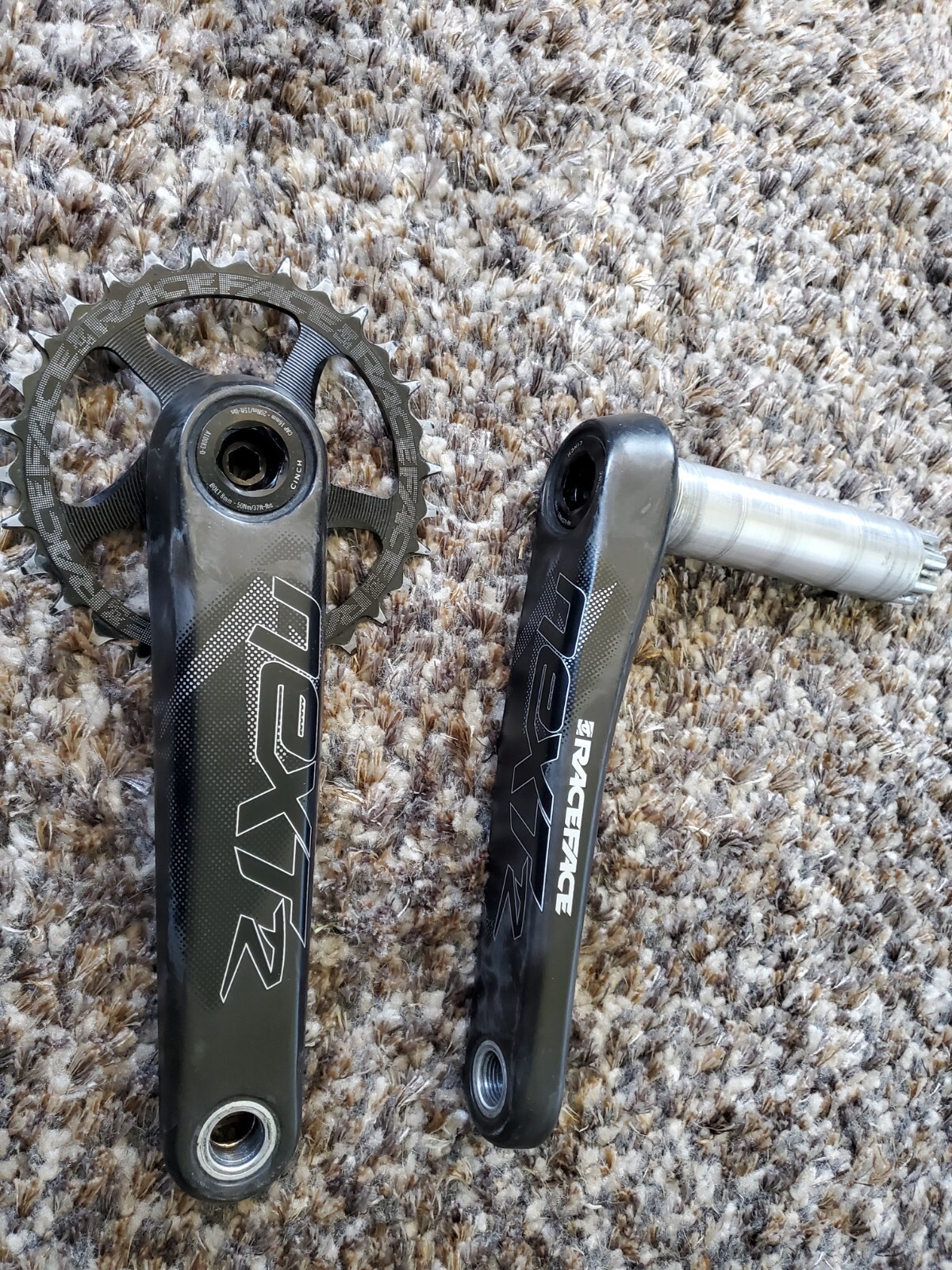 RaceFace Next R Carbon MTB Bike Crankset 175mm 30T Direct Mount 12 Speed Light