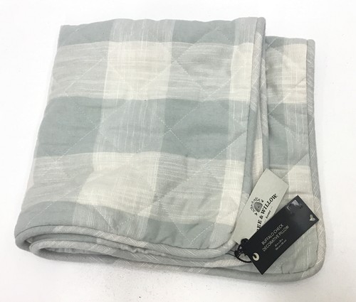 bee and willow euro sham