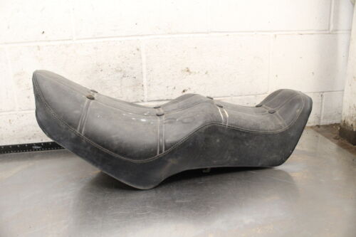 1982 Honda V45 Magna VF750C FRONT DRIVERS SEAT C409