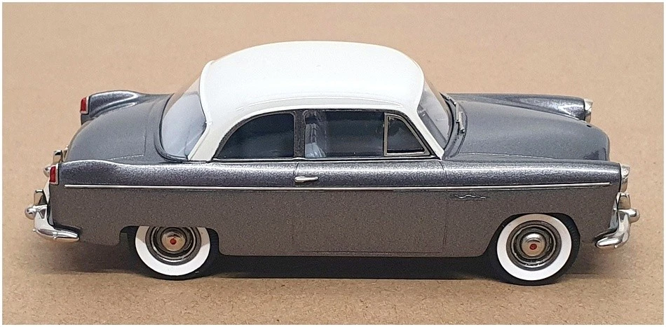 Brooklin SMTS escala 1/43 BRK217 - 1954 sedán de 2 puertas Willy's Aero Ace - gris/blanco Foto 3 de 4
