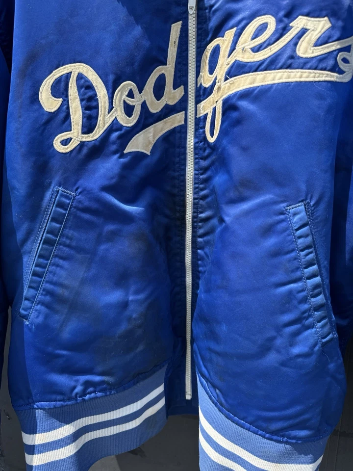 Chaqueta Goodman And Sons vintage emitida por el jugador de finales de la década de 1960 por calentamiento de los Dodgers de Los Ángeles Foto 4 de 4