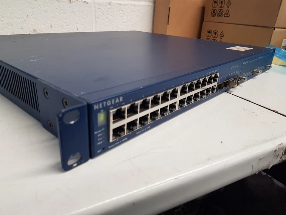 Netgear GSM7328S ProSafe GSM7328S Gigabit L3 Stackable Switch with Ear MountRack - Image 3 of 4