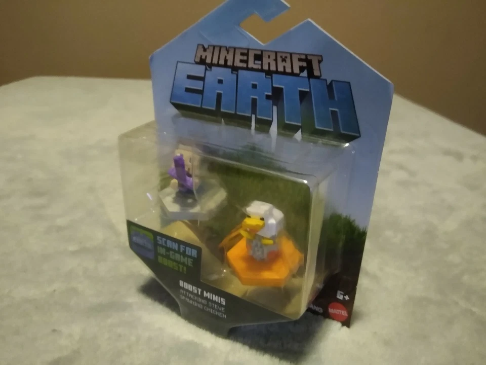 Minecraft Earth Boost Minis ⭐Attacking Steve & Spawning Chicken ⭐ Fig 2-Pack NEW - Image 4 of 4