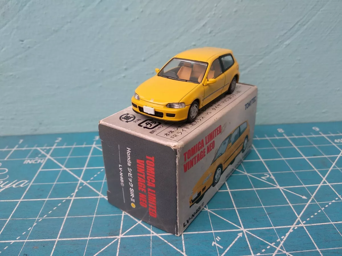 Tomica Limited Vintage Neo Honda Civic SiR-II LV-N48c Yellow