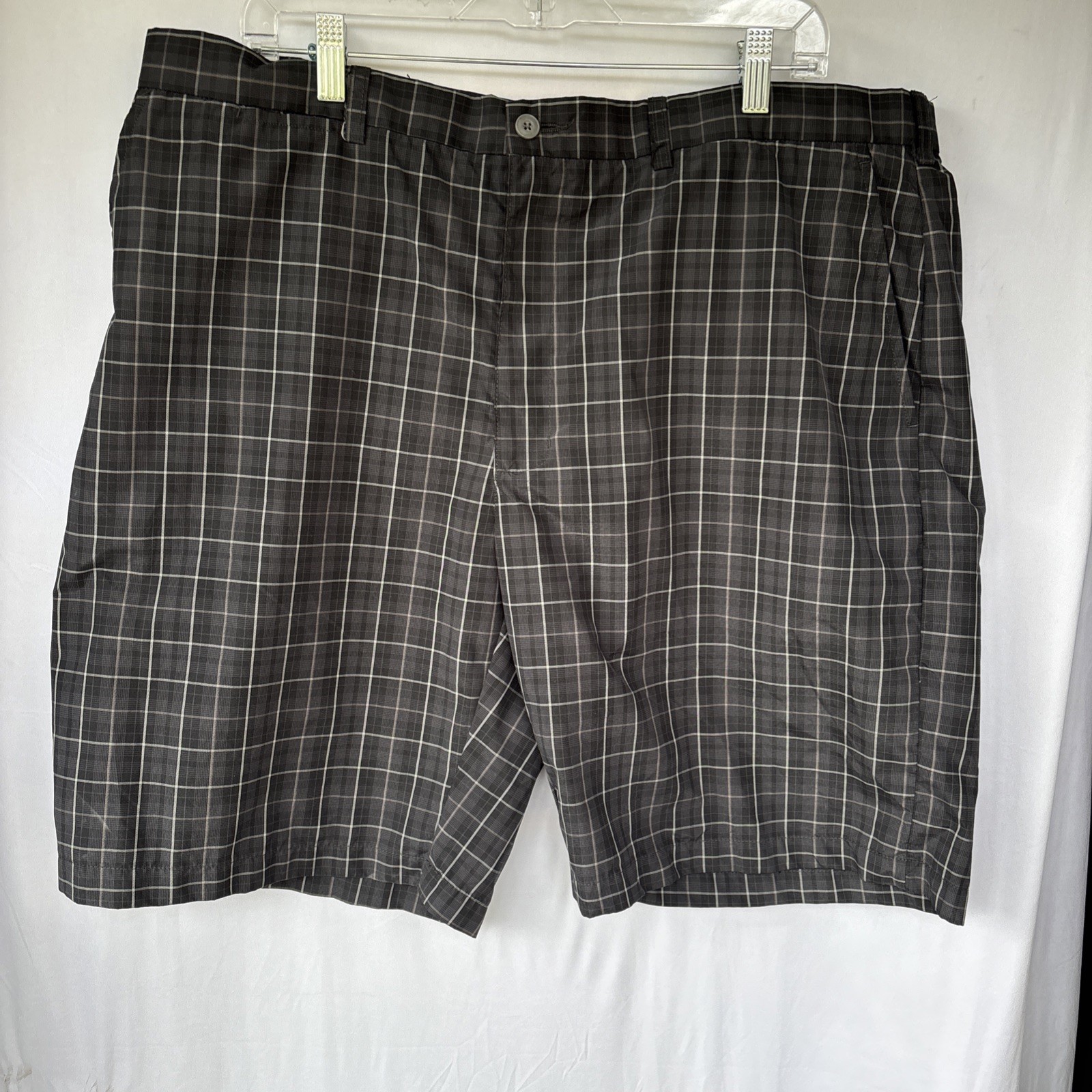Mens Shorts Ben Hogan Performance Golf Black/White Plaid Size 40 Chino