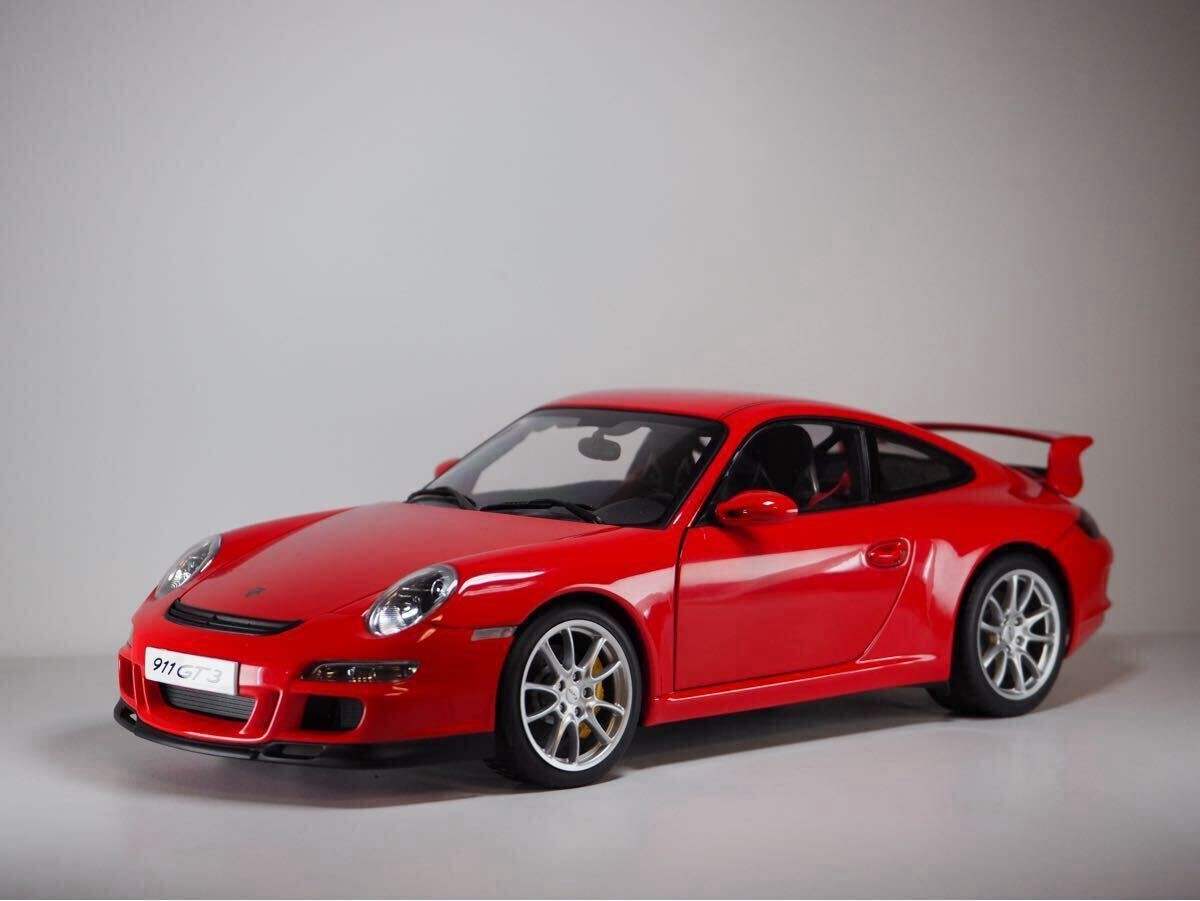 AUTOart Porsche 911 997 GT3 Red 77996