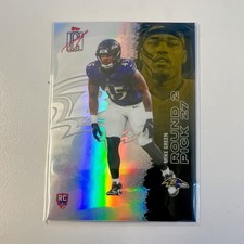 Topps 2025 Signature Class Rookie Refractor Mike Green Ravens #155 NFL Card. rookie card picture