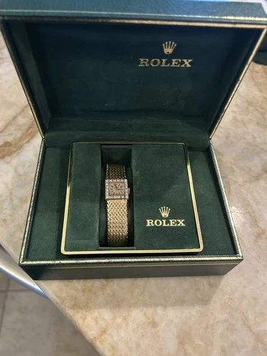 Vintage Rolex 14k Women’s  Cocktail  Watch 22 Diamond Bezel 36.3 G 8006 model