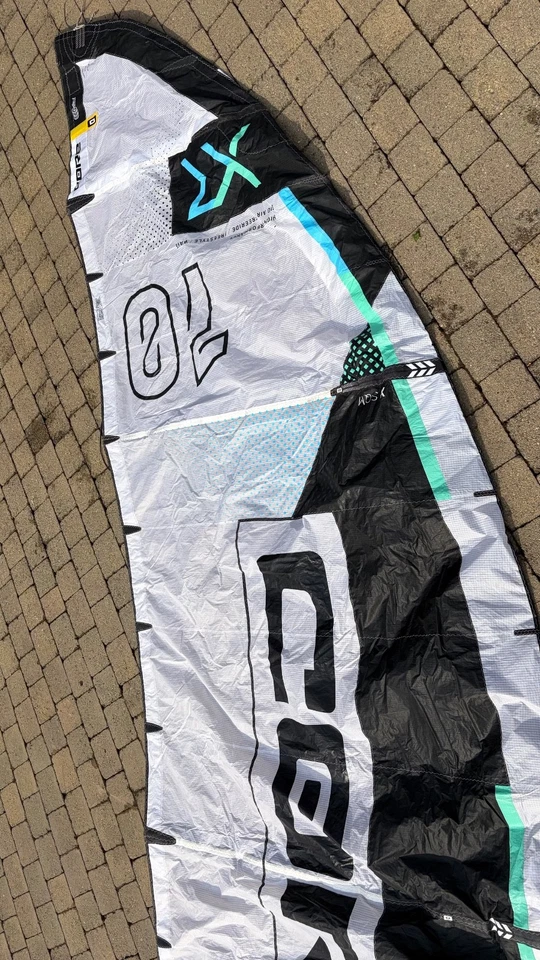 Core XR8 Kitesuring Kite 10m in fantastischem Zustand - Bild 4 von 4