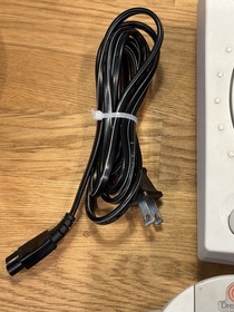 Sega Dreamcast HKT-3020 Console Bundle Lot 2 Controllers 2 Games Tested Working