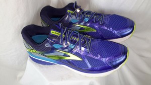 brooks r7