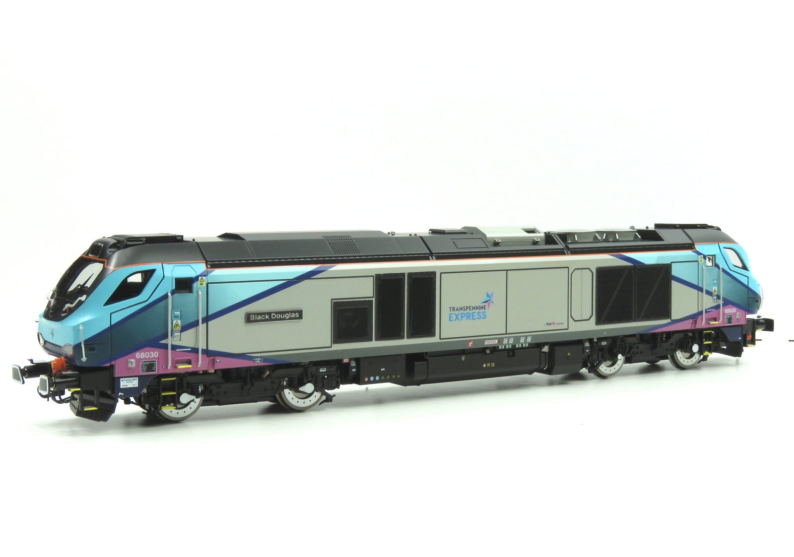 Dapol 4D-022-025 Class 68 Black Douglas 68030 Transpenine Express - OO Gauge
