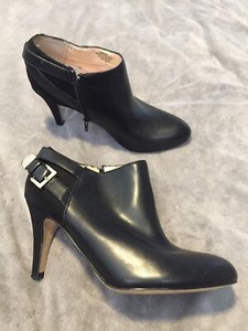 unisa black booties