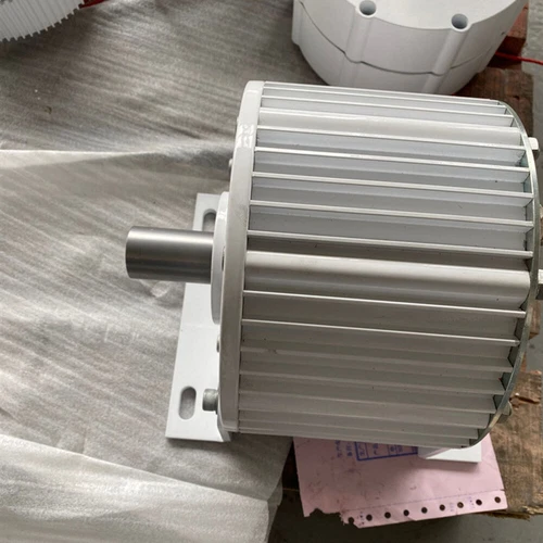 2000W 120V 220V Permanent Magnet Generator 3 Phase Synchronous Gearless Dynamo - Foto 16 di 26