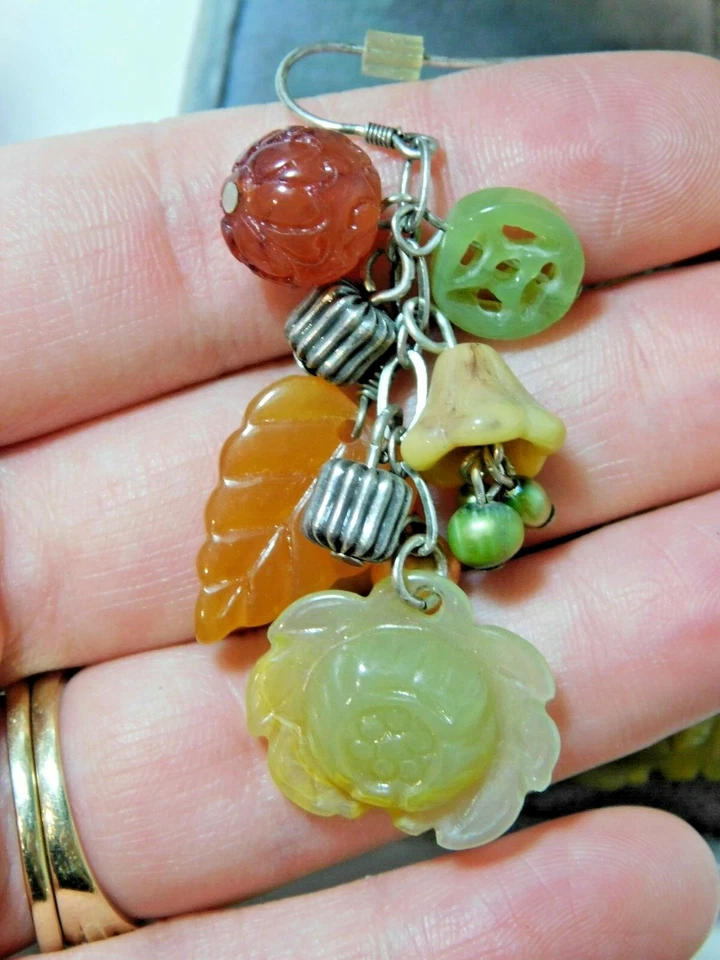 Vintage Green Harvest Lucite Flower Tutti Frutti Silver Charm Earrings 7e33 - Image 3 of 3