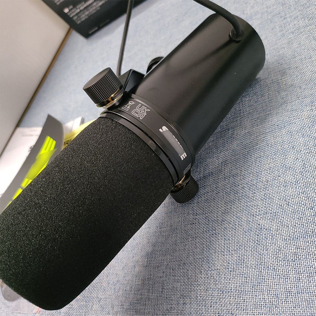 SHURE SM7B 新品未開封品 Amazon.co.jp: SHURE 単一指向性ダイナミック型マイクロホン
