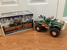 Hess 2007 Monster Truck with 2 Motorcycles Green and White